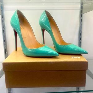 Christian Louboutin So Kate Patent leather aquamarine pointy toe stilettos, 39.5
